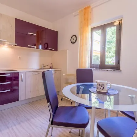 House 112 Apartman Baška