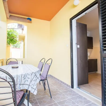 House 112 Appartement Baška