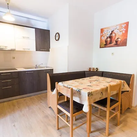 House 112 Apartment Baska (Krk)