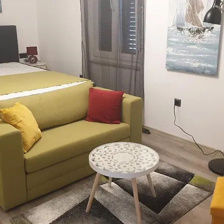 House 112 * Baska (Krk)